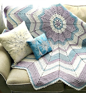 Vintage, Paint and more... ripple afghan done in a snowflake pattern