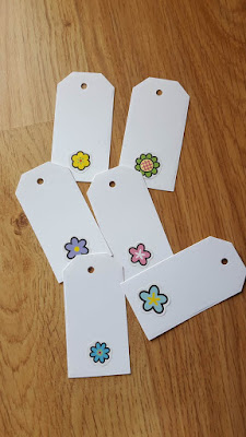 DIY quick spring gift tags