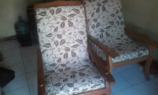 service sofa bandung