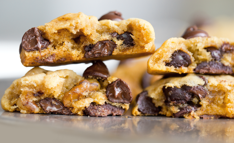 Mini Chocolate Chip Cookies Pop-ably Good