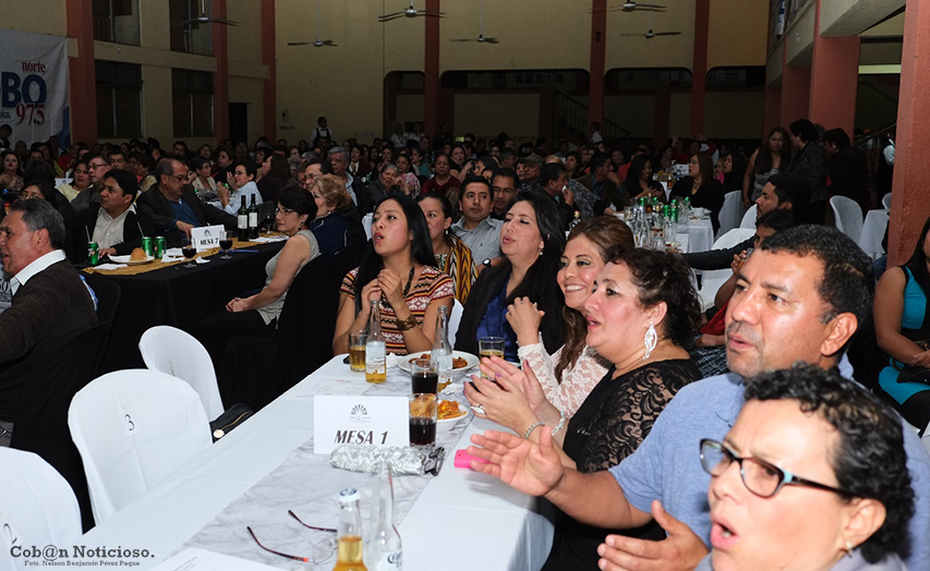 COBAN NOTICIOSO SUSPIRARON CON ROBERTO JORDÁN