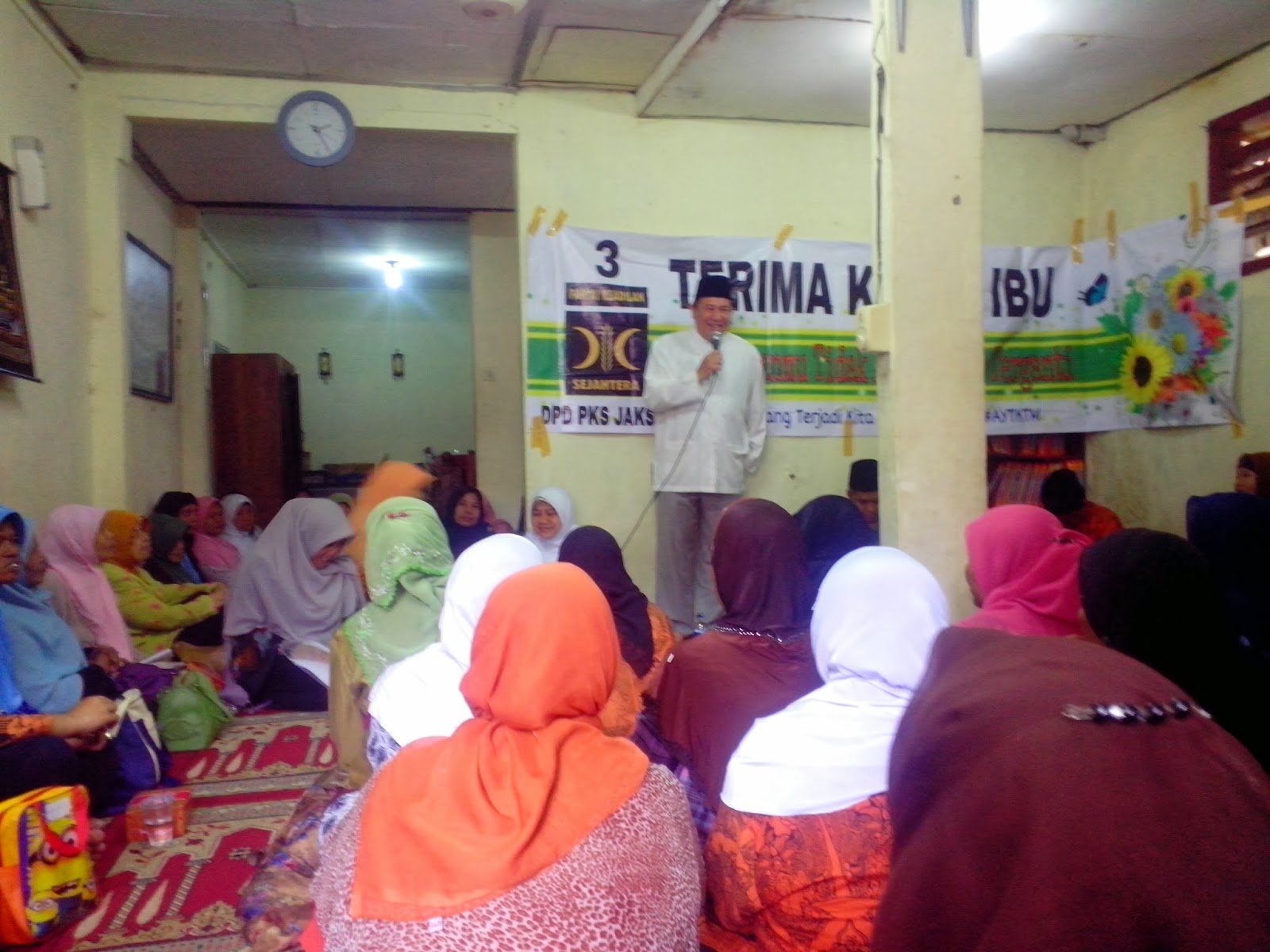 Temui Warga Cikoko, Igo Ilham : Maafkan Kami ya Bu