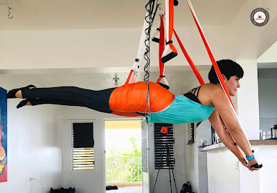 yoga aérien yoga aerien, yoga, air yoga, aeroyoga, fly, flying, pilates, fitness, mise en forme, sante, bienetre, medecine, sportif, sport, stage, formation, teacher training, enseigants