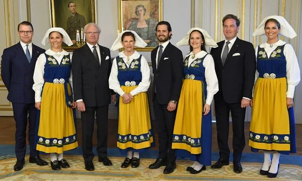 King Carl Gustaf, Queen Silvia, Crown Princess Victoria, Prince Daniel, Princess Estelle, Prince Carl Philip, Princess Sofia, Princess Madeleine and Christopher O'Neill