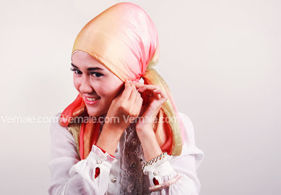 Cara Memakai Jilbab Chiffon Praktis Untuk Acara Resmi | Blog Hijabers