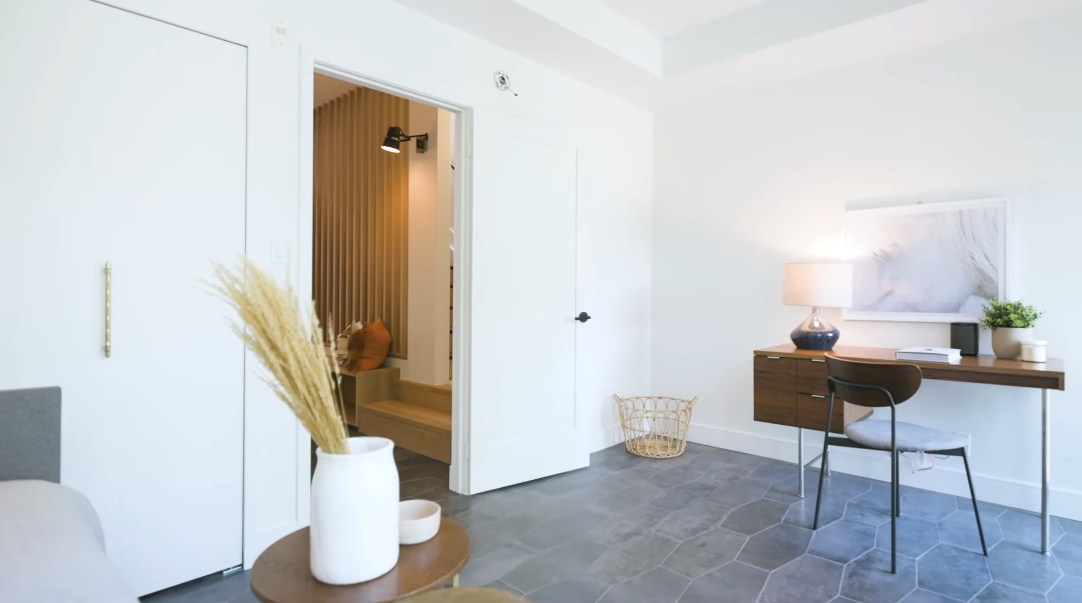 30 Interior Design Photos vs. 48 Boston Ave #3, Toronto Luxury Townhouse Tour