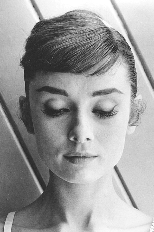 Audrey Hepburn in hair test shots for 'War and Peace', 1955 ~ vintage ...