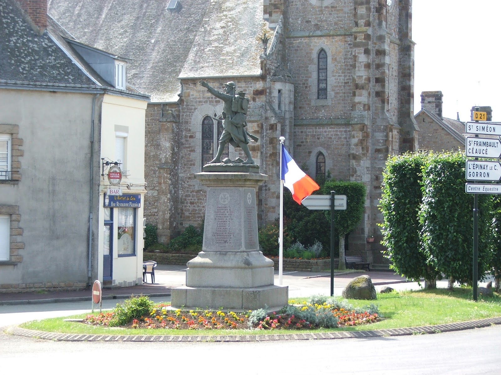 A writer in France Les Anciens combattants Passais la Conception