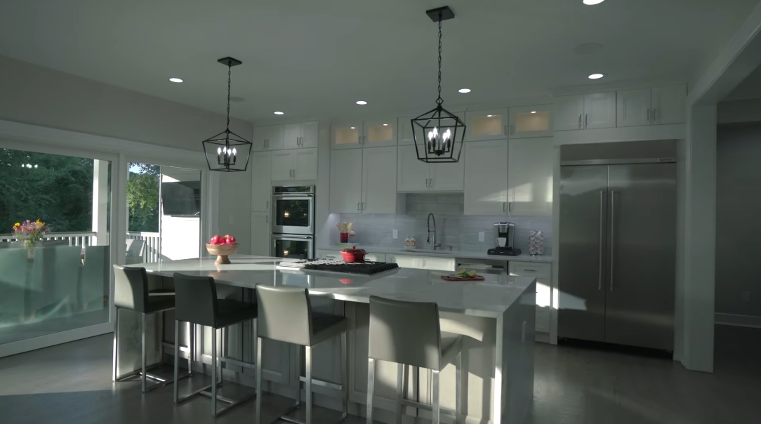41 Interior Design Photos vs. 6 Minor Ct, Denville, NJ Luxury Home Tour
