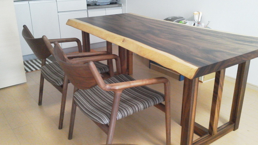 木の家具の店 クニトウ家具 1月 2012