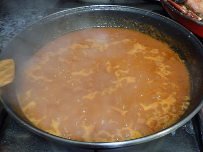 aneto pescado broth