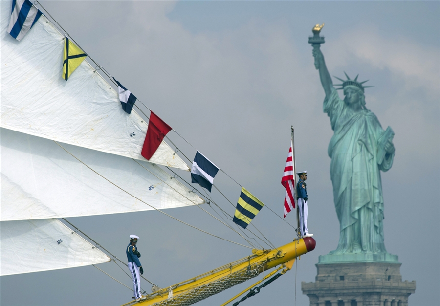 Up sail. Up sail