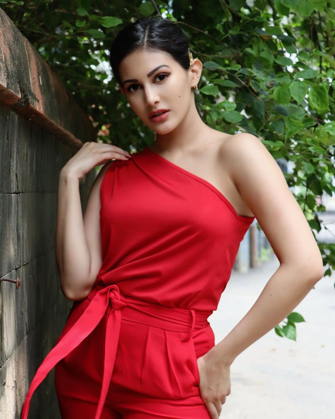 Amyra Dastur Hot in Red Dress - Navel Queens