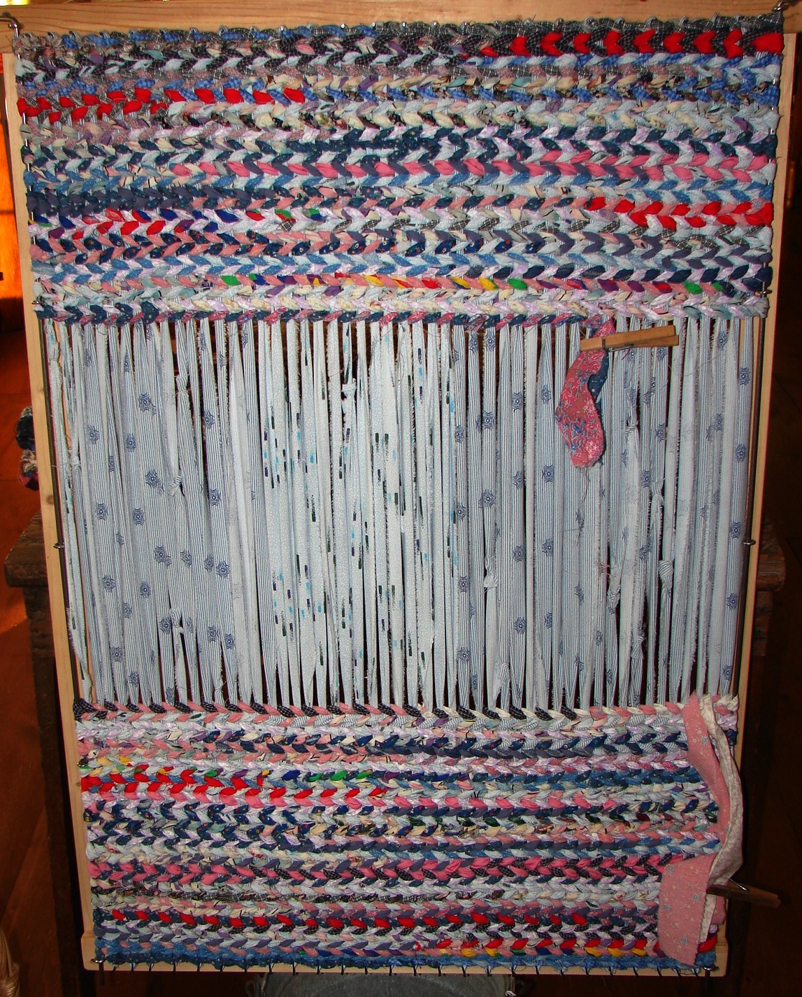 Our Old Country Store Rag Rug Looms