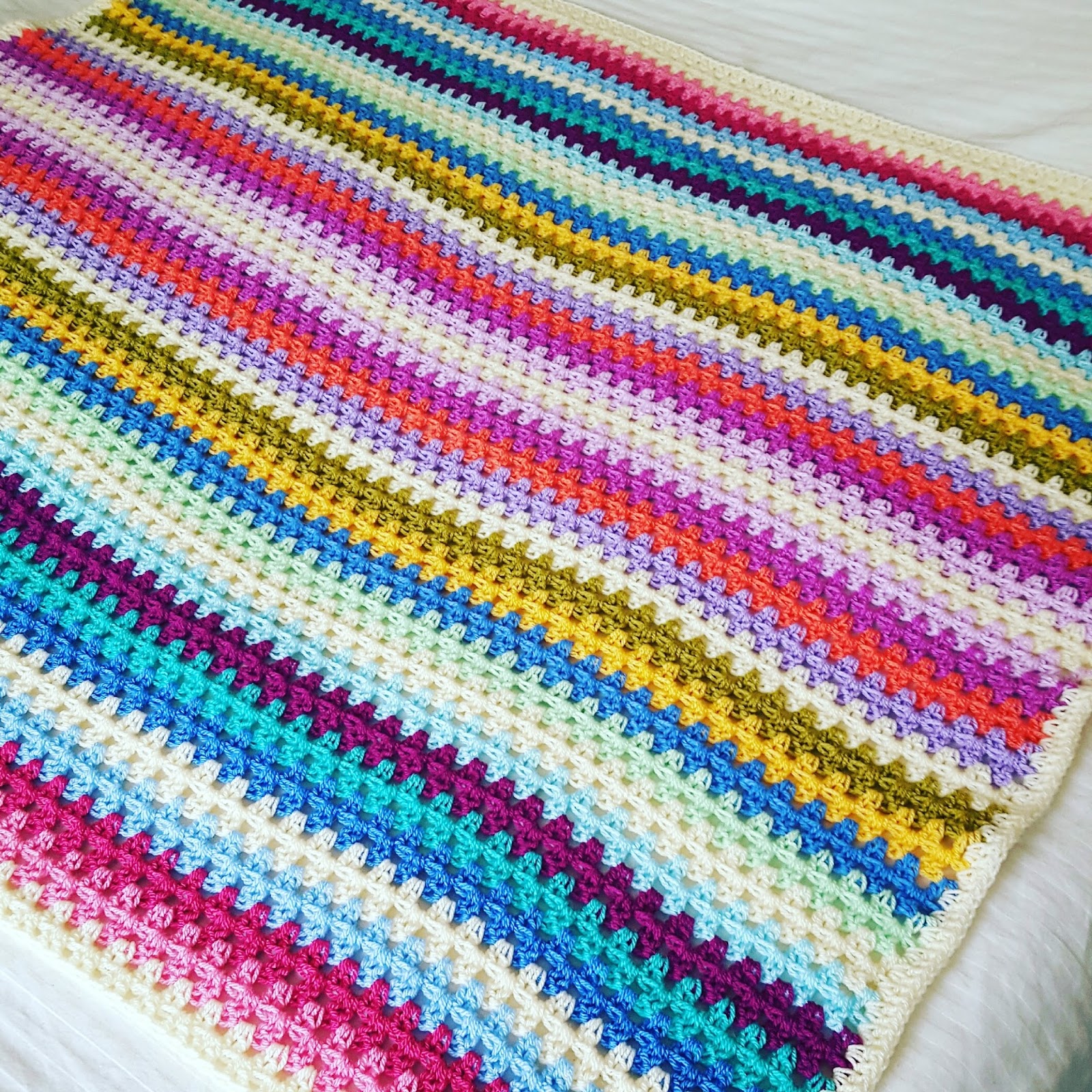 the-sunroom-uk-fine-granny-stripes-blanket-afghan