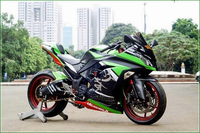 Modif Ban Tapak Lebar Pelek Racing - Contoh Gambar Dan Foto Konsep Desain Modifikasi Kawasaki Ninja 4 Tak 250cc Sporti Ala Moge Keren Banget Modif Ban Tapak Lebar Pelek Racing - Contoh Gambar Dan Foto Konsep Desain Modifikasi Kawasaki Ninja 4 Tak 250cc Sporti Ala Moge Keren Banget