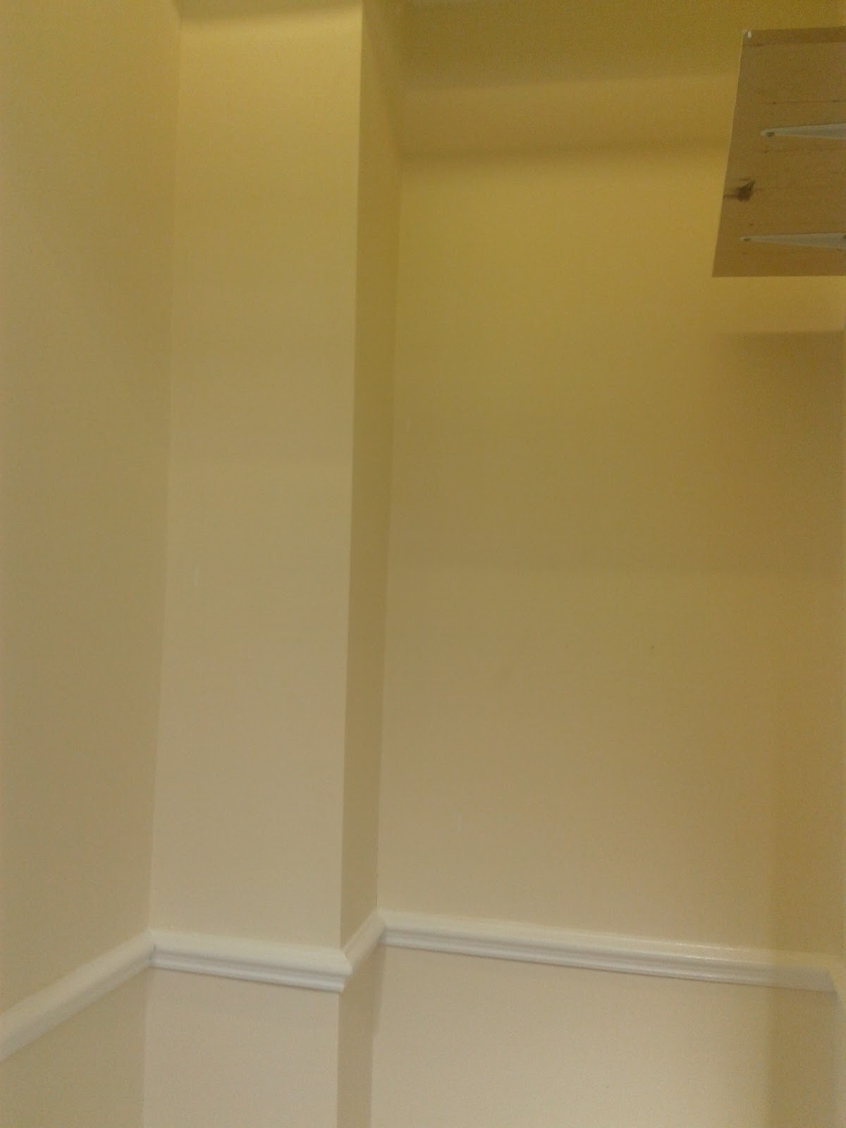 Jonathan Fox Painting Gloss Undercoat Miscoat Emulsion