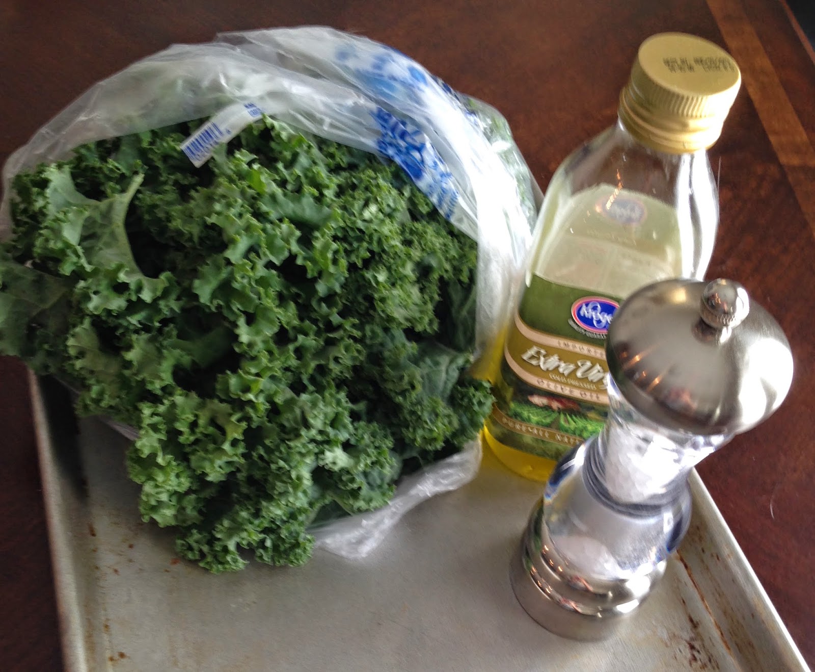 Cold Tuesday Morning Kale Chips