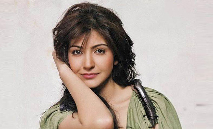Anushka Sharma Hairstyle For Ladies Newfashionghr