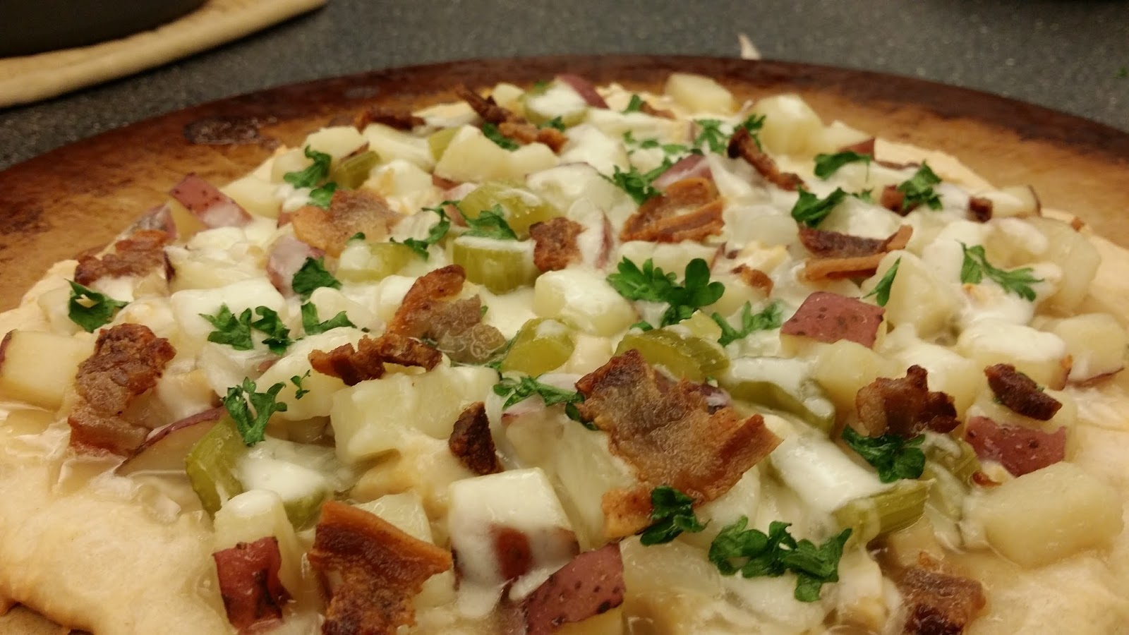 50 States on 50 Plates: Week #39: Rhode Island - Clam Chowder Pizza