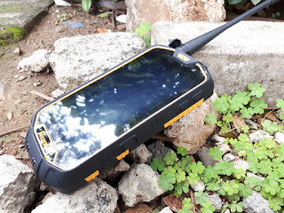 Hape Outdoor Runbo Q5 New 4G LTE Walky Talky UHF IP67 Certified RAM 2GB Hape Outdoor Runbo Q5 New 4G LTE Walky Talky UHF IP67 Certified RAM 2GB