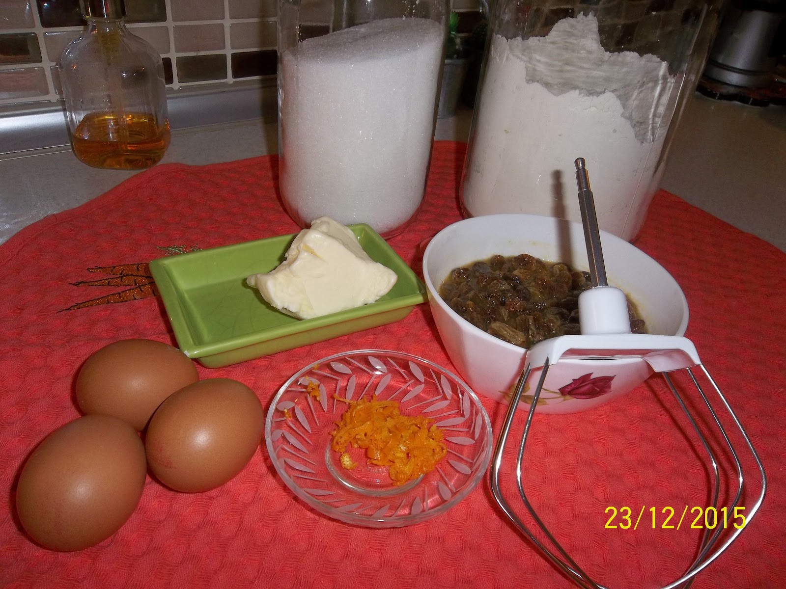 pratik yemek tarifleri ( İtalyan Noel keki )