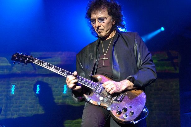 Tony Iommi afirma que su cáncer entro en remisión 