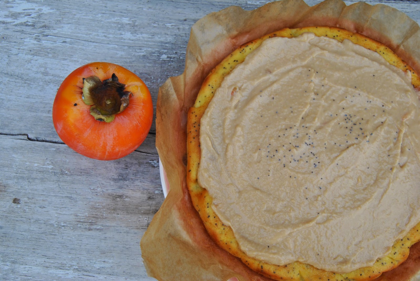 Prãjiturã de portocalã  cu Curd de Diospyros kaki ( Thermomix)  / Bolo de laranja com Curd de Diòspiros