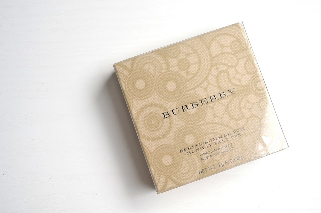 Burberry Spring Summer 2016 Runway Palette in Nude Gold Review Swatch
