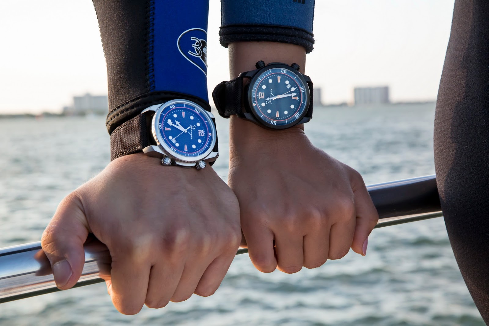 Leg watch. Часы Diver. Bering Diving часы. "Diver. В часах. Часы морской дайвер к-24.