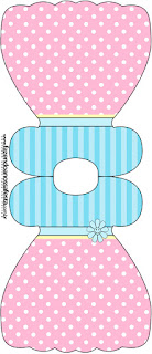 Tarjeta con forma de vestido de Celeste, Rosa y Amarillo. Tarjeta con forma de vestido de Celeste, Rosa y Amarillo.