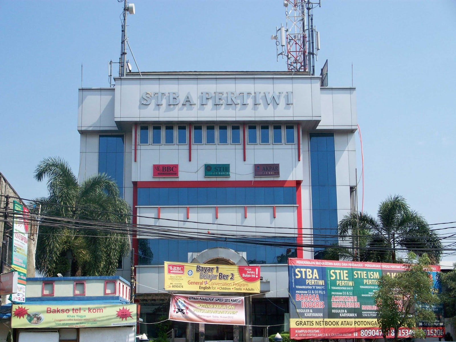 Kompas Sekolah Perguruan Tinggi Tempat Mahasiswa Belajar Kompas Sekolah Perguruan Tinggi Tempat Mahasiswa Belajar
