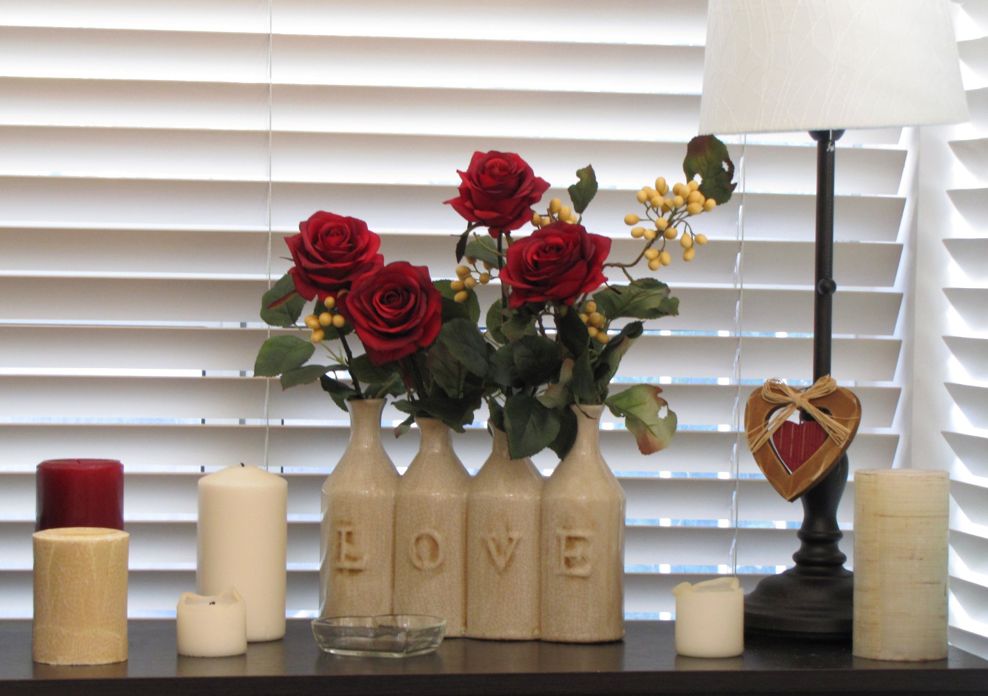 Creative Tradition Seasonal Decorating Valentine's Day