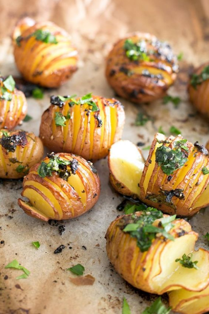 Vegan Lemon Garlic Herb Roasted Potatoes Vegan Lemon Garlic Herb Roasted Potatoes