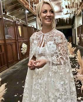 Kaley Cuoco S Wedding Dress Took 400 Hours To Make After a series of supporting film and television roles in the late 1990s. kaley cuoco s wedding dress took 400