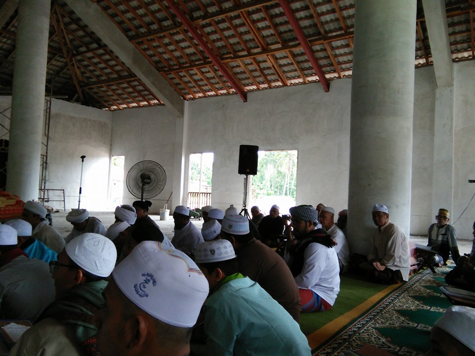 Musthofa madrasah ribat al Madrasah Diniyah