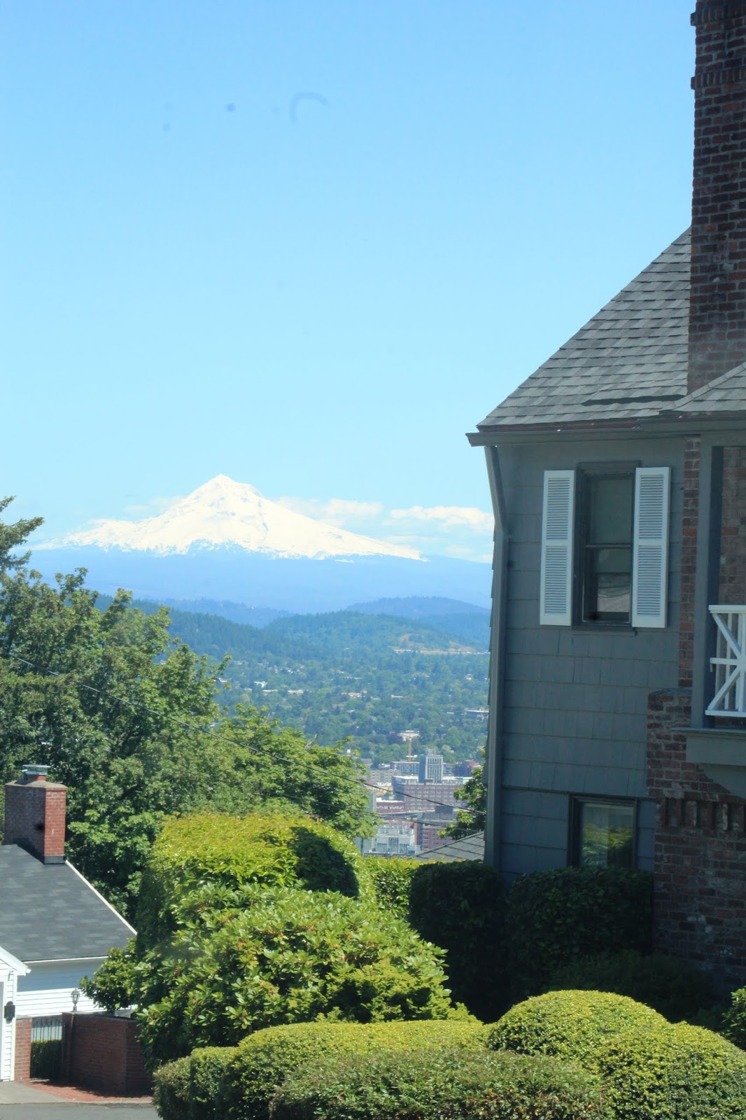 ABT UNK Those Places Thursday 2732 NW Monte Vista Terrace, Portland