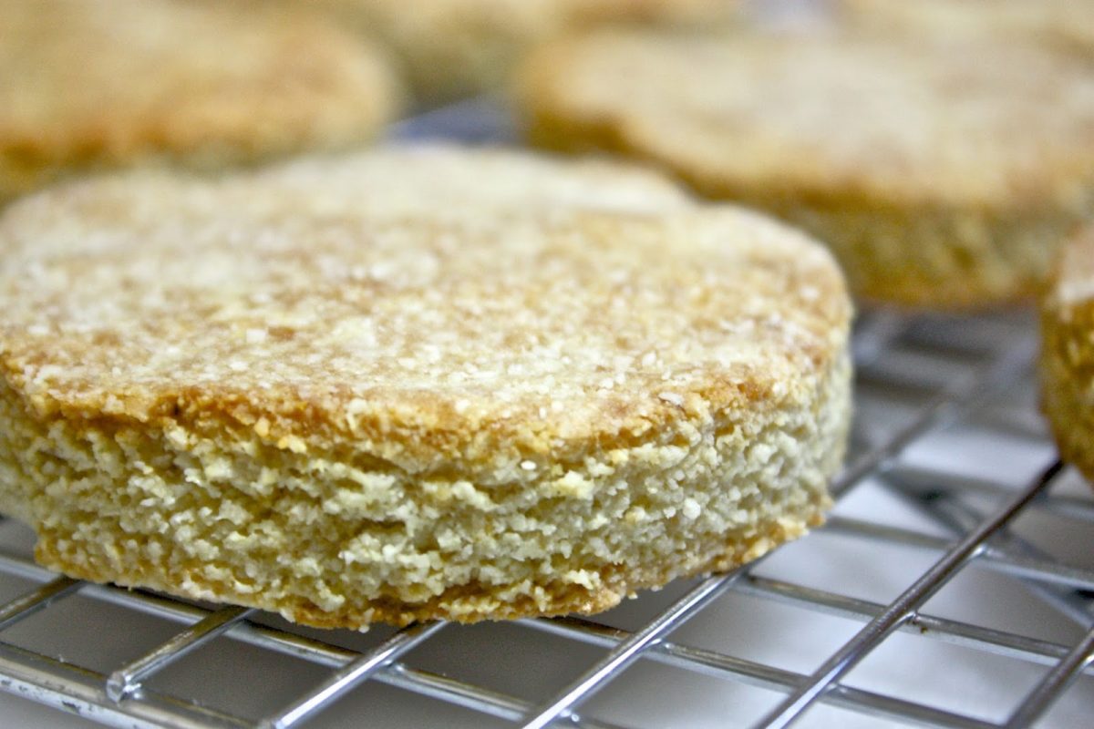 выпечка из миндальной муки. пирожные из миндальной муки. выпечка из миндальной муки. выпечка из миндальной муки. Mandelkake.