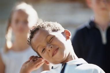 Ear Candle Murah: Penyebab Telinga Gatal dan Solusinya