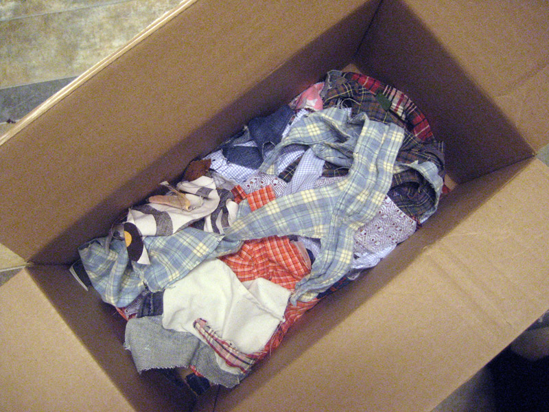 Zero Waste Fabric Scraps Turned into Comfy Cat Bed