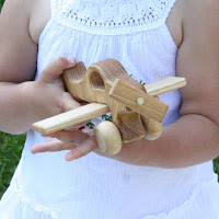 Lotes Toys Wooden Airplane II (FY02) Lotes Toys Wooden Airplane II (FY02)