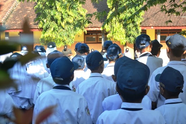 Perbedaan Kata dan Istilah dalam Bahasa Indonesia