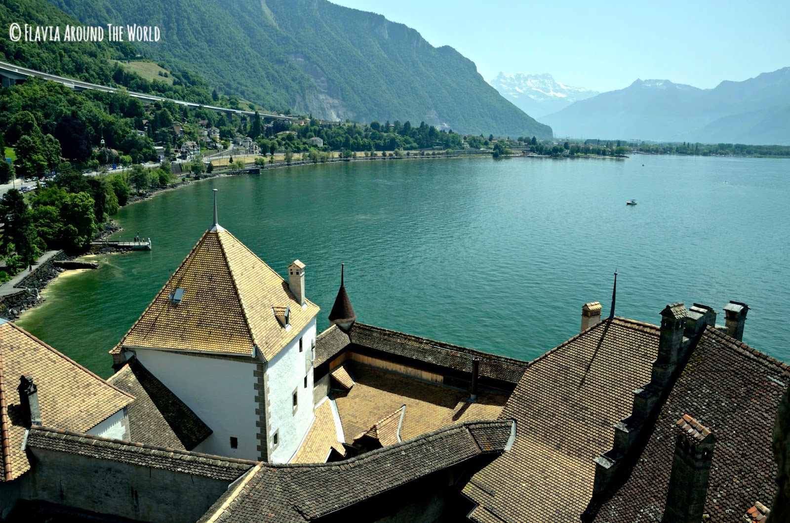 Vista desde arriba del castillo Vista desde arriba del castillo de Chillon
