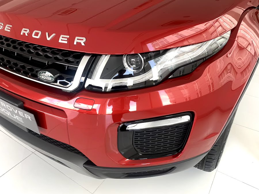Giá Xe 5 Chỗ Range Rover Evoque Phiên Bản SE Giảm 200 Triệu Khi Mua dịp 5/2019 này. range rover evoque, xe range rover 2020, gia xe evoque 2020, range rover 5 cho, evoque se bao nhieu,