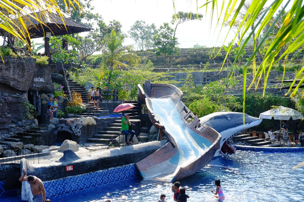 Makoya Dapur Bakar Pandaan Tempat Persinggahan Traveller Beken Travel Jaya