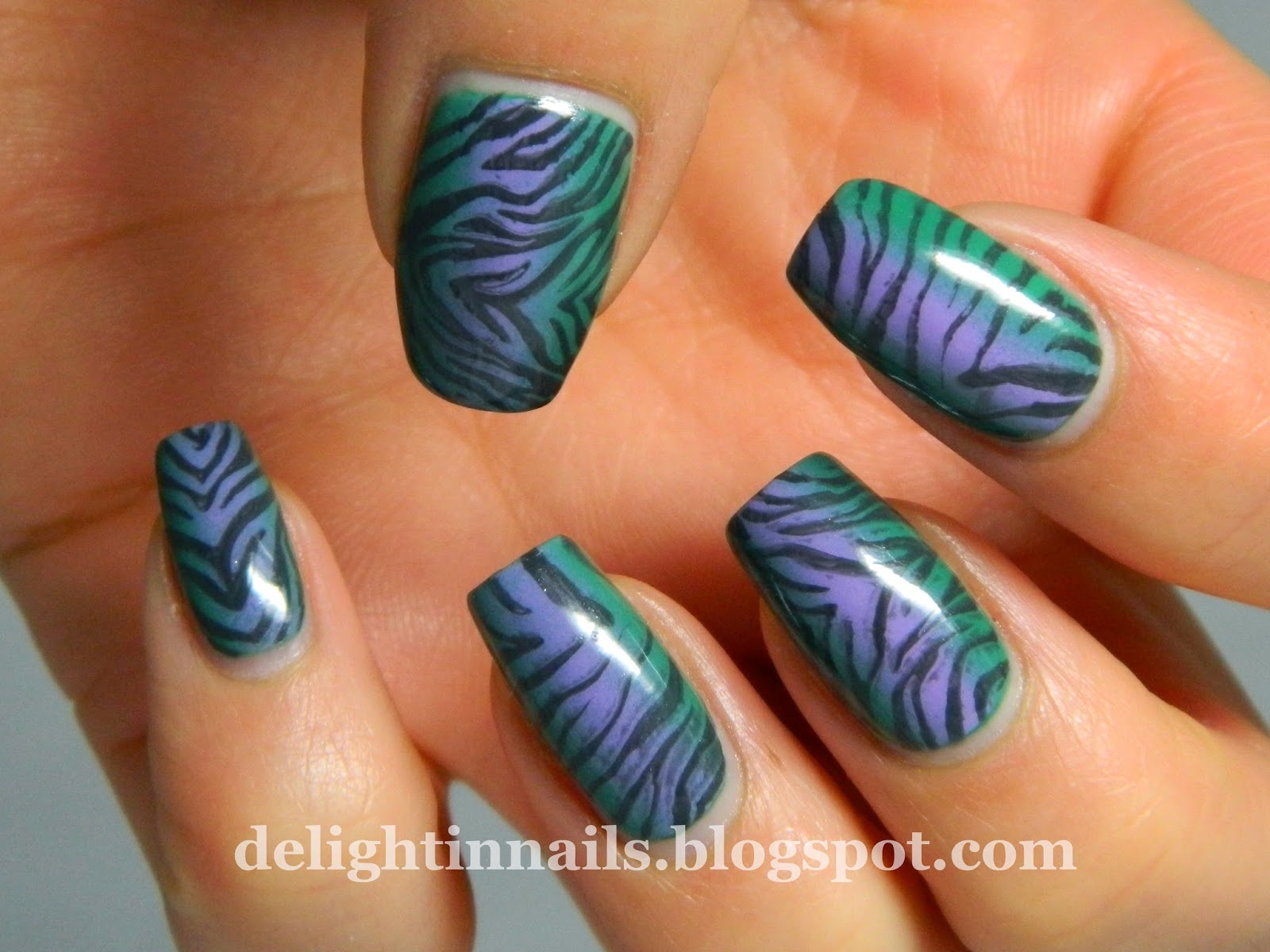 Lilac and Teal Tiger Stripe Nails