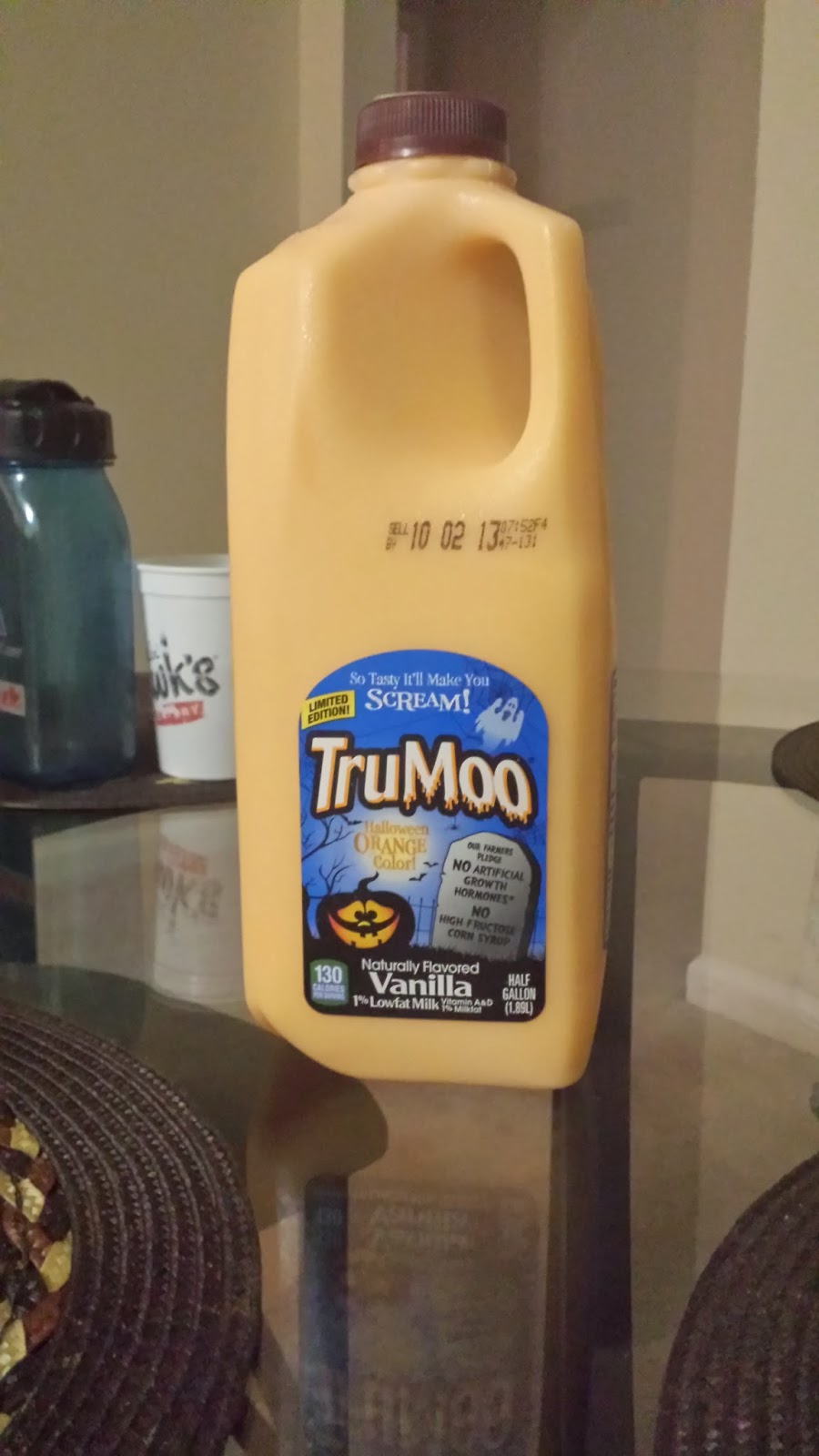 Halloween TruMoo Milk Review. Does it Have a Good Taste?