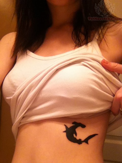 Tatuajes de tiburones para mujeres