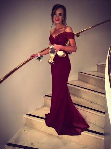 https://www.simple-dress.com/off-shoulder-mermaid-long-burgundy-chiffon-prom-dress-with-lace-top.html