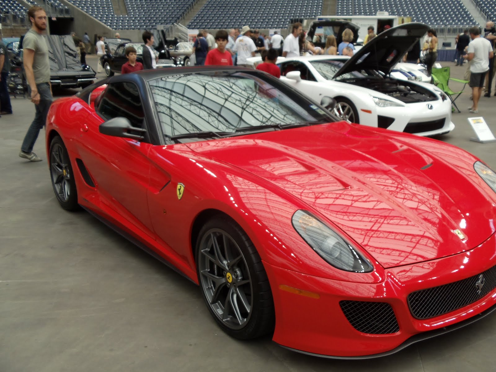 --CarJunkie's Car Review--: First Impression: Ferrari 599 GTO
